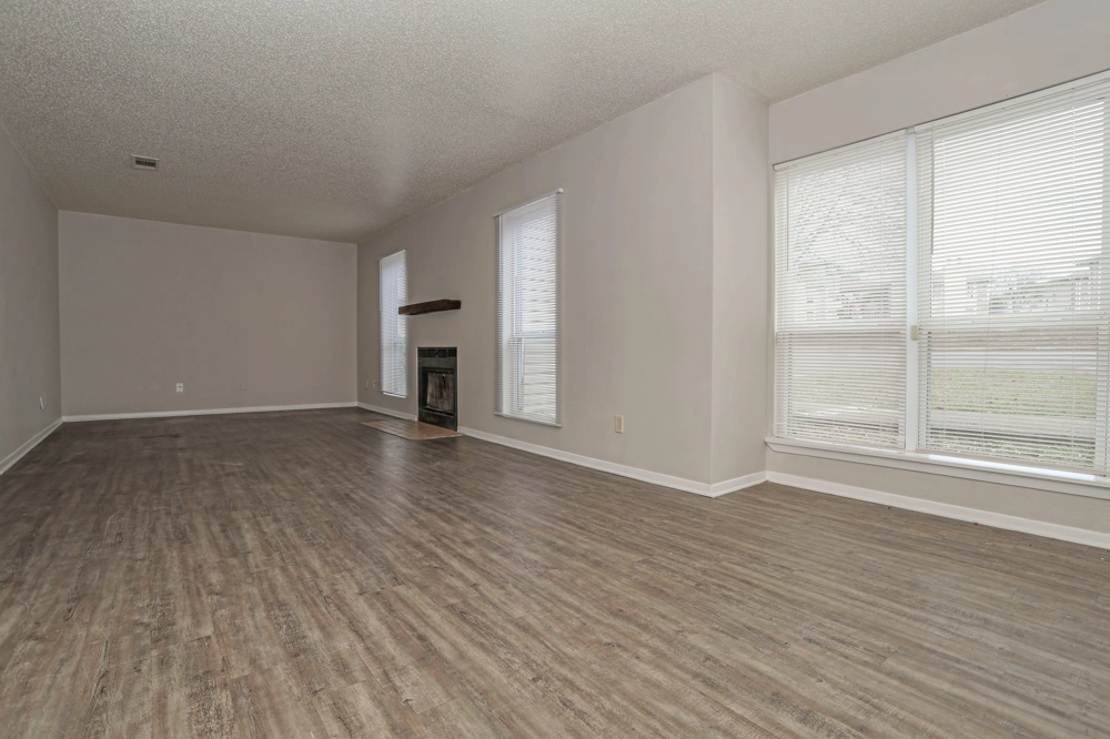 Summit-Town-Country 14